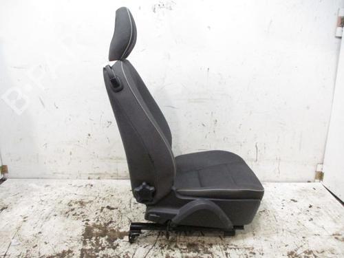 Right front seat VOLVO C30 (533) 1.6 | BP18791425C16 