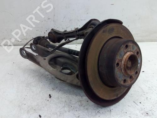 Used Right rear steering knuckle BMW 1 (E87) 116 i (122 hp) 29105744