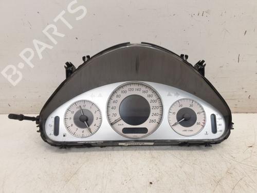 display-monitor-mercedes-benz-e-class-t-model-s211-2003-2004-2005-2006-2007-2008-2009-36475633 main image