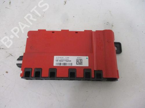 Used Ignition distributor BMW 1 (F20) 118 d (143 hp) 28370950