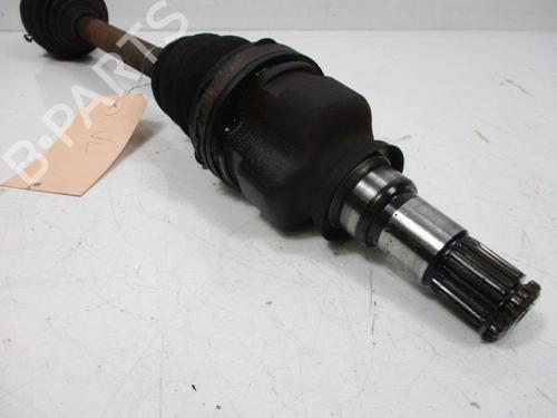 Drivaksel fortil venstre CITROËN C1 (PM_, PN_) 1.4 HDi | BP18794215M38