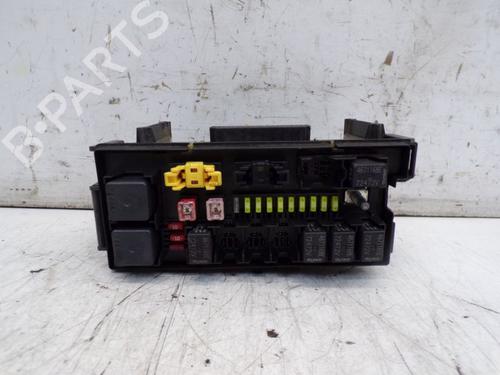 Used Fuse box JEEP GRAND CHEROKEE III (WH, WK) 4.7 V8 4x4 (231 hp) 25224362