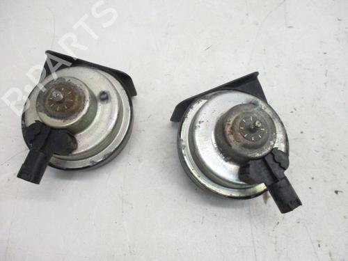 Horn BMW 3 Touring (E91) 330 i | BP37117575E13 - Image 4