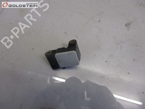 Used Electronic sensor BMW 1 Convertible (E88) 120 i (170 hp) 13800642