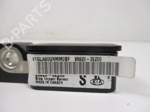 Electronic sensor KIA SORENTO I (JC) 3.5 V6 4WD | BP37113785M84 - Image 2