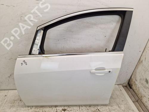 Used Left front door OPEL ASTRA J Sports Tourer (P10) 1.7 CDTI (35) (125 hp) 31702717