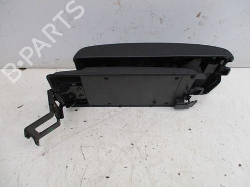 Armrest / Center console PEUGEOT 407 SW (6E_, 6D_) 2.0 | BP18808306I20