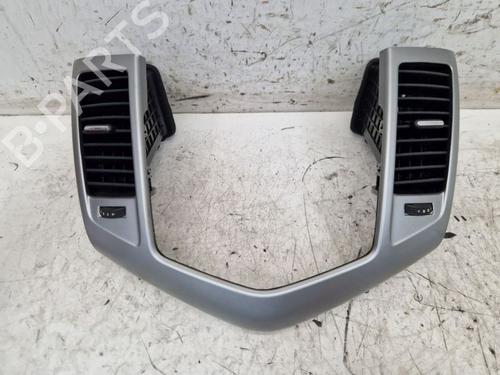 Luftventilen CHEVROLET CRUZE (J300) 1.4 (101 hp) 27662287