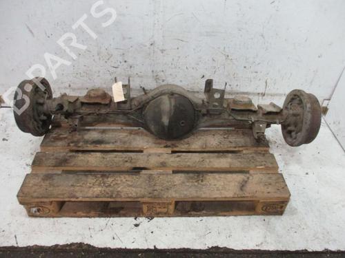 Used Rear axle NISSAN TERRANO II (R20) 2.4 i 12V 4WD (124 hp) 19293454