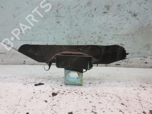 Højre foran trekantet rude TOYOTA YARIS (_P9_) 1.4 D-4D (NLP90_, NLP90R) | BP19296583C112 