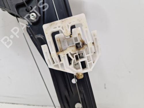 Front right window mechanism BMW 1 (F20) 116 d | BP31702083C23 