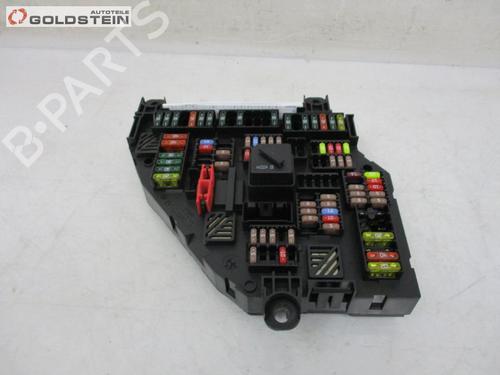 Used Fuse box BMW 6 Convertible (F12) 640 i (320 hp) 18750965