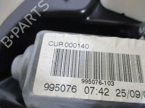 Left front window motor LAND ROVER DISCOVERY III (L319) 2.7 TD 4x4 | BP18761482E21 