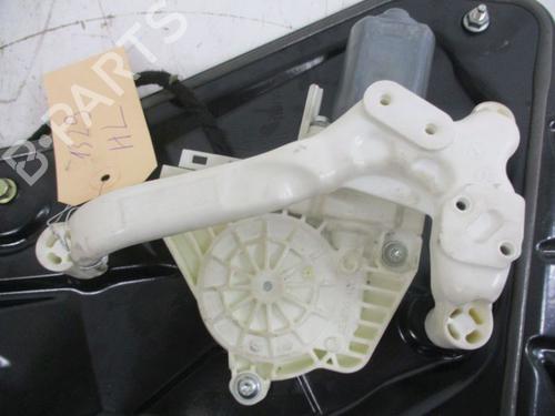 Rear left window mechanism LAND ROVER DISCOVERY III (L319) 2.7 TD 4x4 | BP18795832C24 