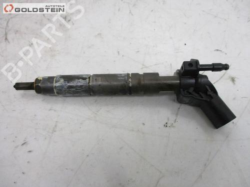 Used Injector MERCEDES-BENZ CLS (C219) CLS 320 CDI (219.322) (224 hp) 18755934