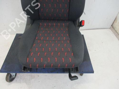 Right front seat MERCEDES-BENZ C-CLASS Coupe (CL203) C 180 Kompressor (203.746) | BP18795153C16 