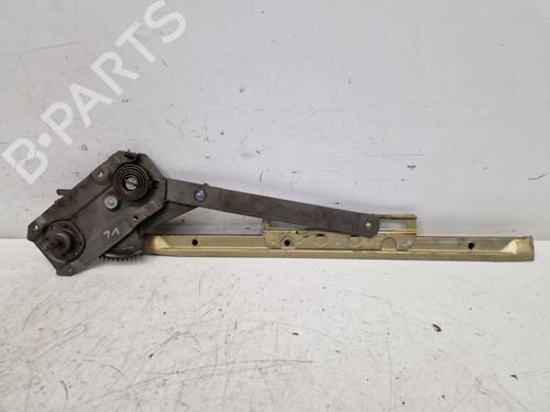 Rudehejsemekanisme ventre foran Rudehejsemekanisme ventre foran MERCEDES-BENZ /8 (W115) 230.4 (115.017) (110 hp) 33907904 33907904