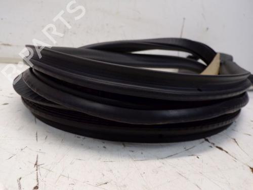 Rubber door seal BMW 5 (G30, F90) 520 i | BP29098538C142 