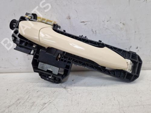 rear-right-exterior-door-handle-mercedes-benz-e-class-t-model-s212-2009-2010-2011-2012-2013-2014-2015-2016-37144507 main image
