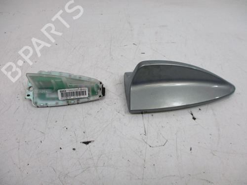 Antenne/Base BMW 3 (E90) 320 i (150 hp) 18791318