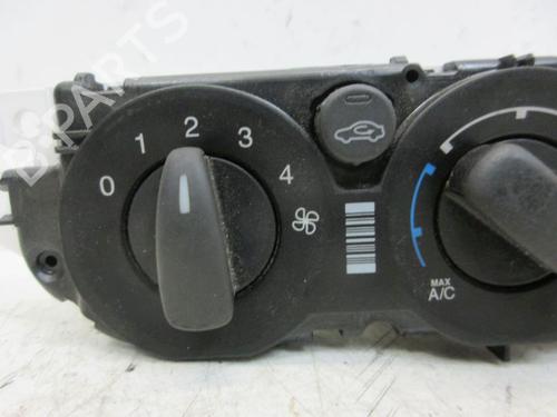 Climate control FORD KUGA I 2.0 TDCi | BP37123011I5 - Image 4