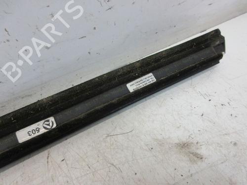 Rubber door seal VW EOS (1F7, 1F8) 2.0 TDI | BP19292715C142 