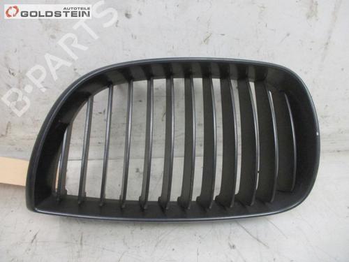 Used Grille BMW 1 (E87) 120 i (150 hp) 18757163