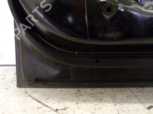 Right front door MITSUBISHI GRANDIS (NA_W) 2.0 DI-D (NA8W) | BP26647728C3 