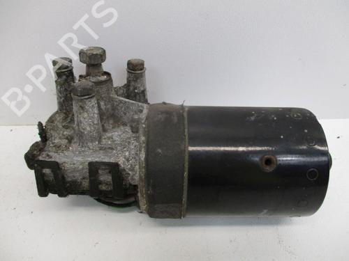 Used Front wiper motor VW TRANSPORTER T4 Bus (70B, 70C, 7DB, 7DK, 70J, 70K, 7DC, 7DJ) 2.5 TDI (102 hp) 29094231