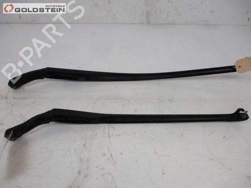 Front windshield wiper arm FIAT CROMA (194_) 2.4 D Multijet | BP18749937C143 