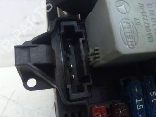 Fuse box MERCEDES-BENZ E-CLASS T-Model (S211) E 220 T CDI (211.206) | BP30358721E1