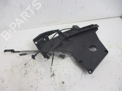 front-left-lock-volvo-v70-iii-135-2007-2008-2009-2010-2011-2012-2013-2014-2015-2016-37113660 main image