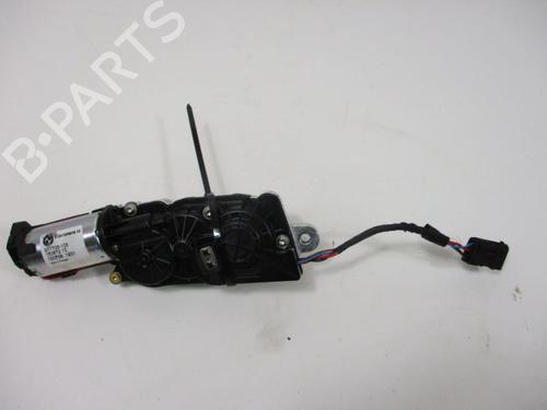 Used Tailgate lock BMW X5 (E70) xDrive 35 i (306 hp) 18796323