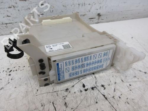 Fuse box TOYOTA YARIS (_P13_) 1.0 (KSP130) | BP19295399E1 