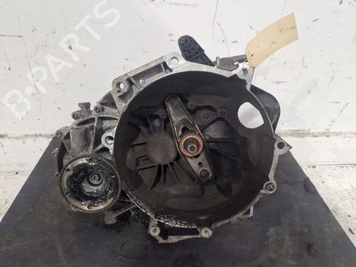Getriebe für VW CADDY III MPV (2KB, 2KJ, 2CB, 2CJ) 1.4 (80 hp) 31703481