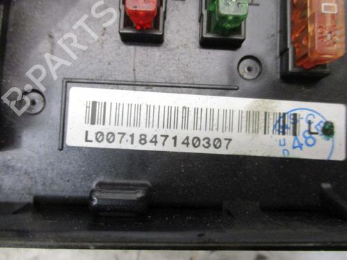 Fuse box VW PASSAT B6 (3C2) 2.0 TDI | BP37118623E1  - Image 9