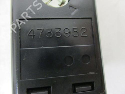 Switch SAAB 9-3 (YS3D) 2.0 Turbo | BP37116743I30 - Image 4