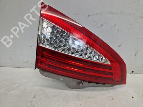 Used Left tailgate light Left tailgate light 37141073 37141073