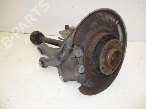 Used Right rear steering knuckle BMW 5 Touring (E61) 520 d (177 hp) 18806542