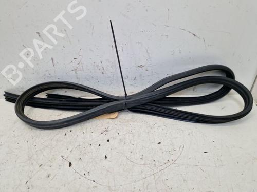 Used Rubber door seal DACIA DOKKER Express Box Body/MPV 1.6 (83 hp) 23457573