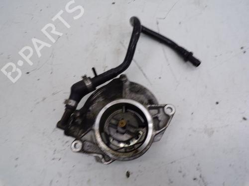 Used Vacuum pump AUDI A4 B8 Avant (8K5) 3.0 TDI quattro (240 hp) 25224497