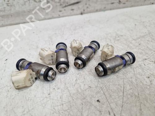 Used Injector VW POLO V (6R1, 6C1) 1.4 (6R1) (85 hp) 28001539