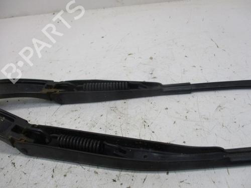 Front windshield wiper arm KIA CEE'D SW (ED) 1.6 CRDi 115 | BP18803036C143 