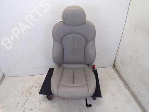 Used Right front seat MERCEDES-BENZ CLK (C209) CLK 320 (209.365) (218 hp) 18802774
