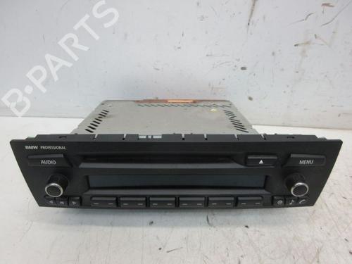 Bilradio BMW 3 (E90) 335 xi (306 hp) 23111022
