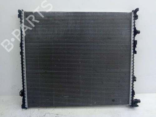 Used Water radiator Water radiator 37139229 37139229