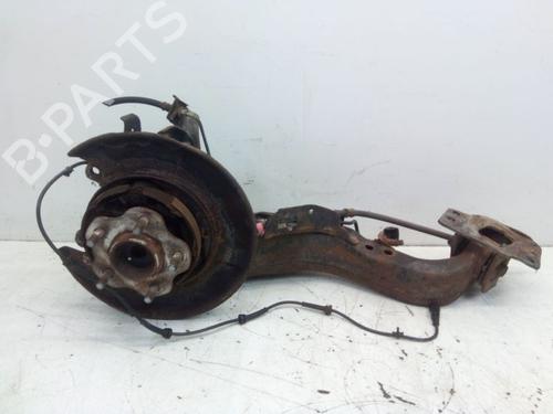 Fusée arrière droite NISSAN QASHQAI I (J10, NJ10) 2.0 (141 hp) 31703094