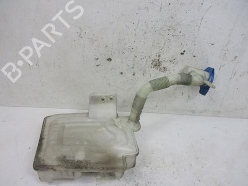 Used Front windshield wiper arm Front windshield wiper arm 37116281 37116281