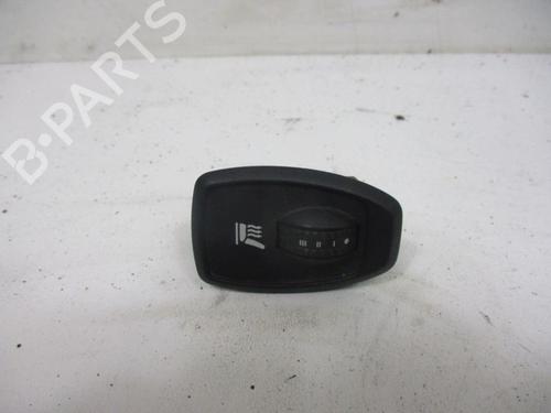 Used Switch RENAULT LAGUNA III (BT0/1) 2.0 16V (BT05, BT0F, BT0W) (140 hp) 18796867