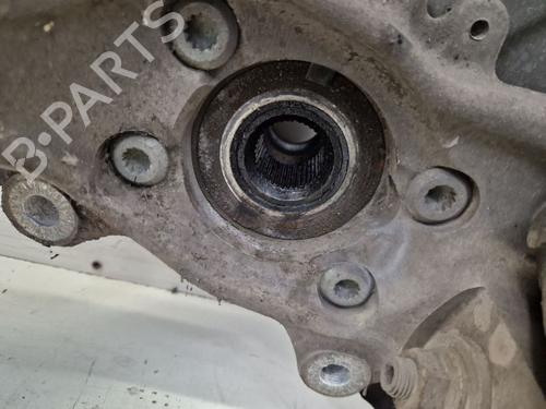 Left front steering knuckle AUDI A6 C6 Avant (4F5) 2.7 TDI | BP31702529M25 